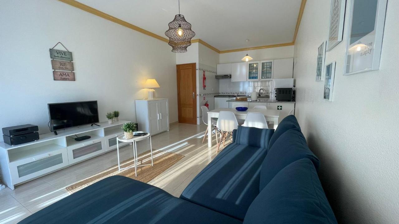 Gouveia'S House Apartman Porches  Kültér fotó