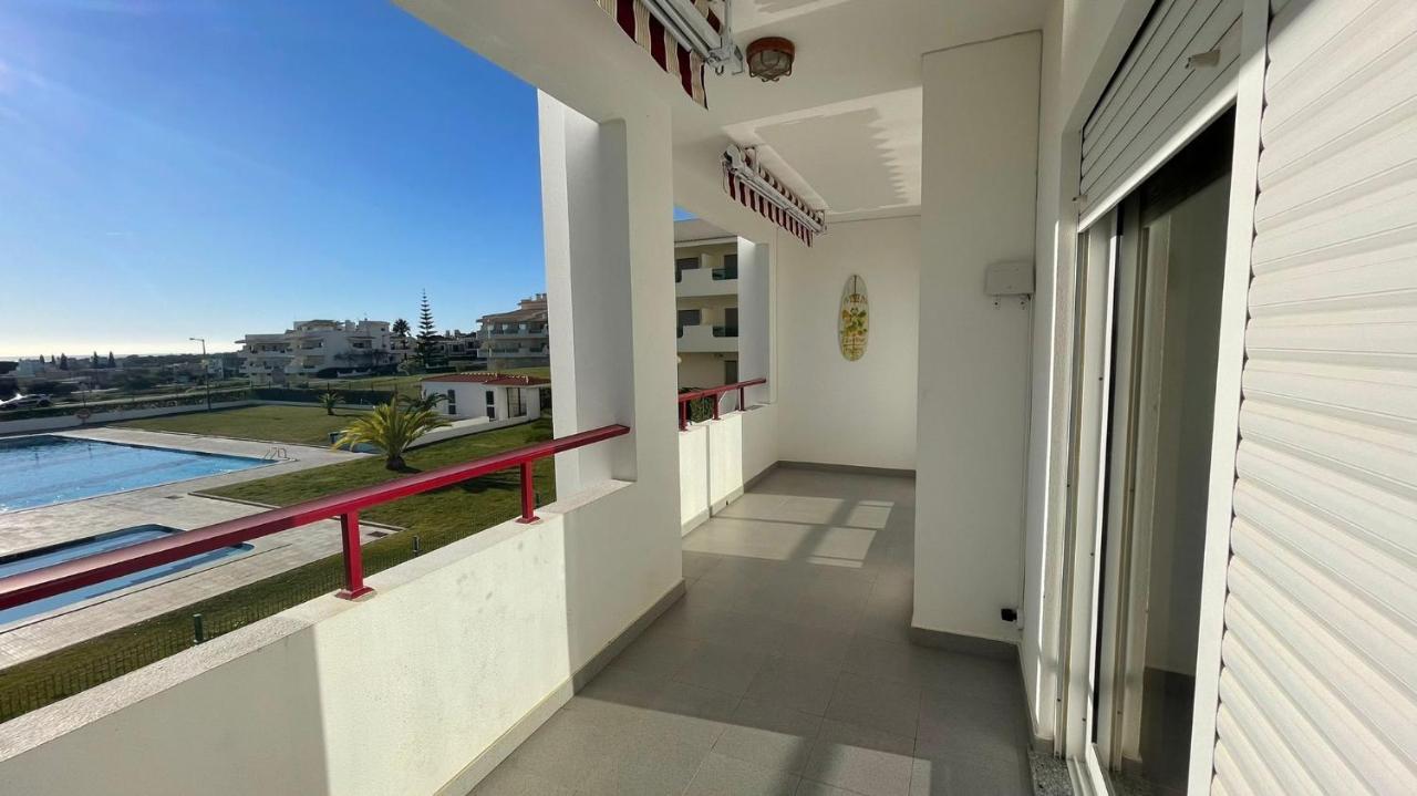 Gouveia'S House Apartman Porches  Kültér fotó